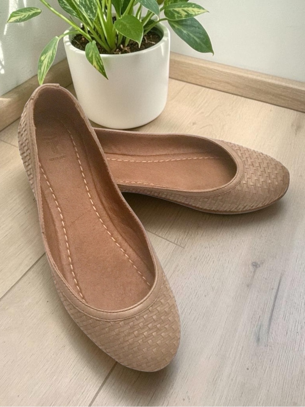 Frye Carson Ballet Flat Sz 7.5 Taupe Woven Leather Round-toe Slip-on
